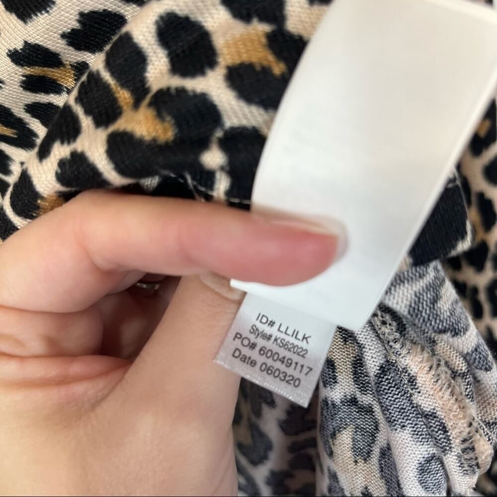 Kate Spade Leopard Animal Printed Long Sleeve Shirt Size Woman's Small - Picture 3 of 7